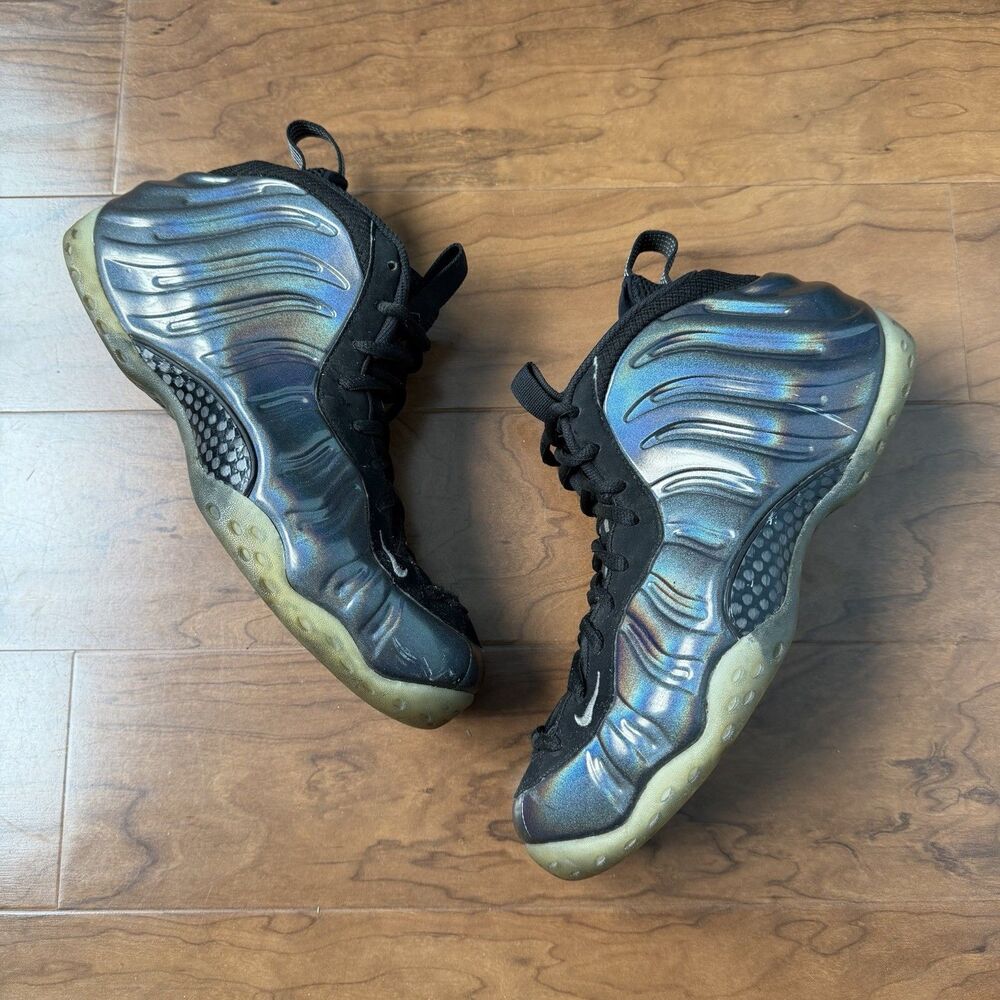 Nike Air Foamposite One Hologram Black Iridescent 314996-900 Men’s Size 9.5